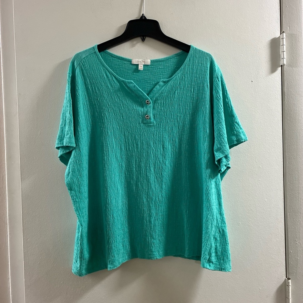 Coral Bay Teal Short-Sleeve Henley Top